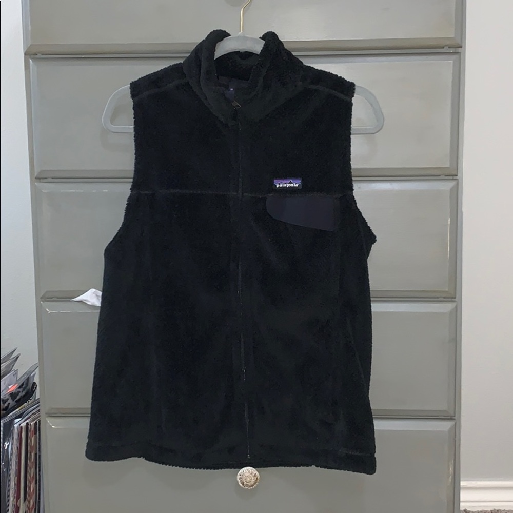 Black Patagonia vest